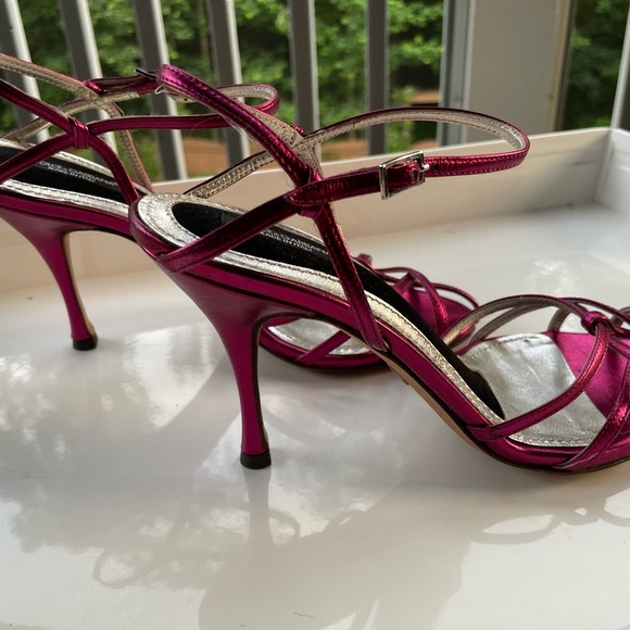 Dolce and Gabbana, metallic, fuchsia, leather high heels - Picture 2 of 7